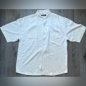 Riggings 100% Silk Button Up Shirt Men’s Large White Short Sleeve Camp Shirt